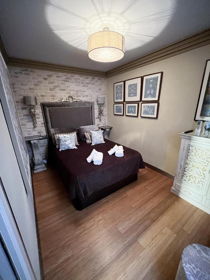 180 Luxury N. De Angeles Appartement
